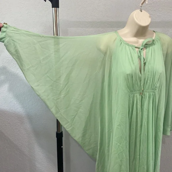 Diane VonFurstenberg Silk Dress - Picture 4 of 9